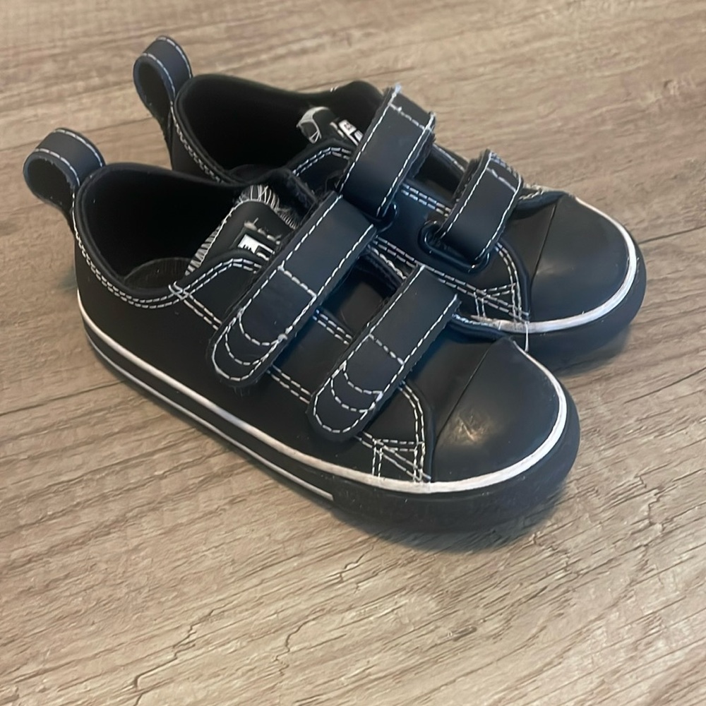 Leather converse